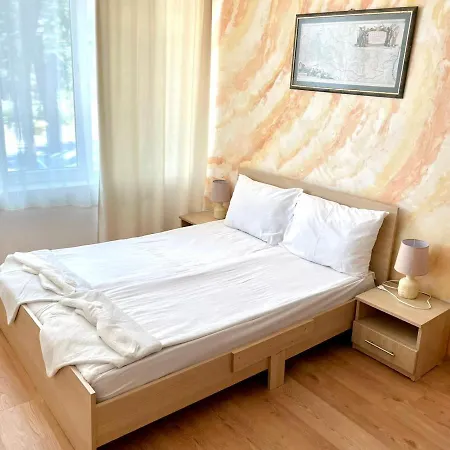 Budget First Sea Line Coast Orange * Поморие